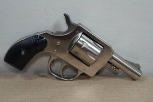 Harrington & Richardson Model 733 .32 S&W Double-Action Revolver
