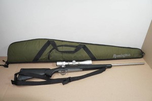 Remington Model 700 Stainless .270 Win Bolt-Action Rifle - Nikon ProStaff 3-9 x 40 Scope