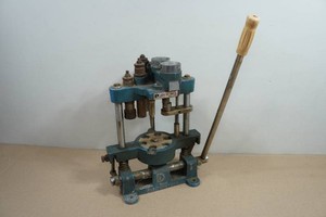 Deitemeyer Model 300 Shotshell Reloader