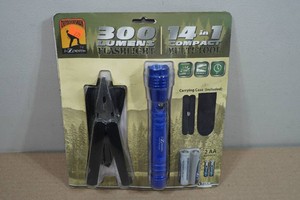 Outdoorsman i-Zoom Flashlight and Multi Tool Pack