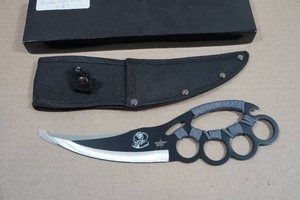 Ninja Knuckle Fighter Cobra 10.5 Knife