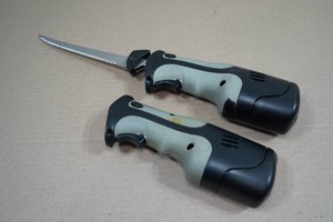 2 Rapala Cordless CarvingFillet Knives - No Charger