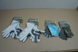 4 Pairs Blackfish Guide Fishing Gloves