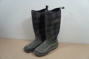 Muck Boots Womens Chore Rubber Boots - Size 6