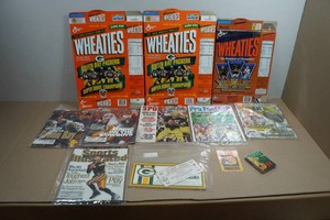 Assorted Green Bay Packers Memorabilia - Wheaties Boxes, Magazines, Tickets