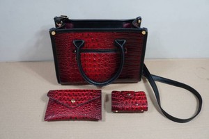 Diva Mom 3-Piece Faux Crocodile Purse Set
