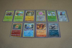 10 Pokemon Trading Cards