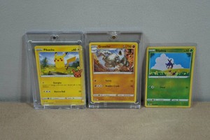 3 Pokemon Trading Cards