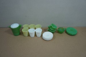Vintage Milk and Green Glass Pieces