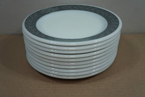 Set of Ten Vintage Pyrex Milk Glass Plates