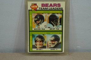 1979 Topps Bears Team Leaders Football Card - Walter Payton, Alan Page