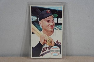 1964 Topps Giants Harmon Killebrew Baseball Card