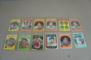 Baseball Cards - Aparicio, Wynn, Drysdale, Cepeda