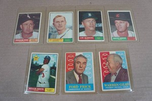 Baseball Cards - Herzog, Nellie Fox