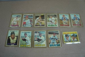 1967 Topps Baseball Cards - Stargell, Sutton, Perry, Robinson