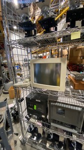 Apple Color RGB Monitor (628124) with Keyboard and Mouse