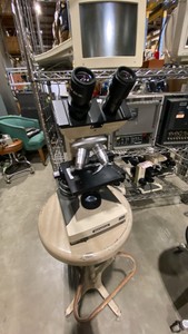 Olympus Microscope (628111)