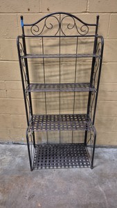 metal bakers rack