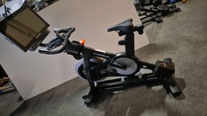 NordicTrack studio cycler