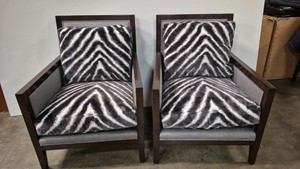 accent chairs