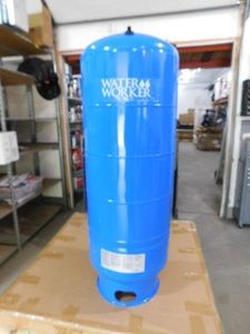 Water Worker 32 Gal. Pressurized Well Tank