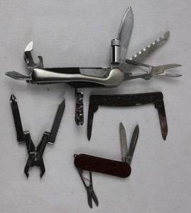 Vintage Mixed Lot - Folding Knives & Multi-Tools