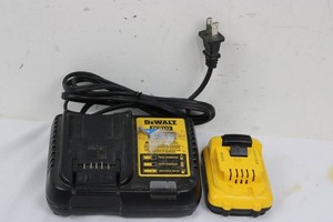 DeWalt DCB112 Charger & 12V MAX 2Ah Battery