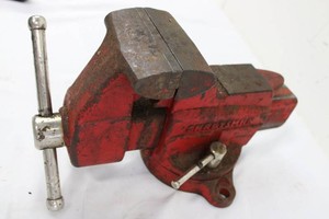 Craftsman Cast Iron Swivel Base Bench Vise