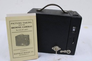Vintage Eastman Kodak No. 2A Brownie Box Camera