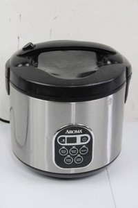 Aroma ARC-150SB Programmable Rice Cooker - 120V 650W like new