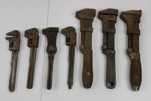 Adjustable Pipe Wrench Assortment (Lot of 7)