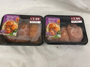 D - Good & Gather Sticky Korean-Inspired Chicken Thighs (Lot of 2)