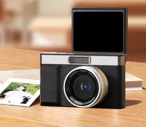 Childrens Black Digital Camera With Flip Screen and Rechargeable Battery - New