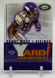 Randy Moss Game-Used Swatch 2002 Fleer Sky Box Yard Markers Minnesota Vikings Football Card