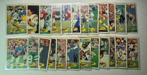 24-Card 1983 Topps Football Card Lot