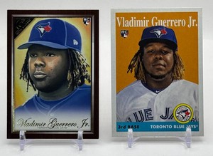 Vladimir Guerrero Jr. 2-Card Rookie Baseball Card Lot (Includes Wood Border SP)