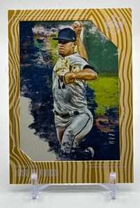 Jose Berrios 13 2020 Diamond Kings Minnesota Twins Baseball Card No. 132