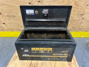 Northern Tool Underbody Truck Toolbox with Drop Door, 36in. x 17in. x 18in., Steel, Gloss Black, T-Handle Latch #52159