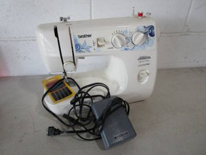 Brothers Portable Sewing Machine