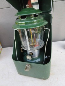 Coleman Lantern, Metal Case