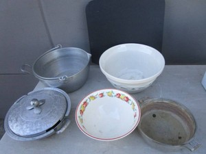Vintage Kitchenwares, Longaberger & WagnerWare