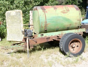 Water tank wagon 500 gallon