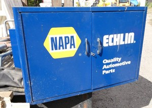 Napa cabinet