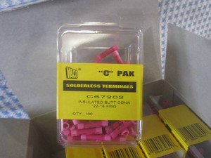 (CSB) 8 Boxes of Solderless Terminals Insulated Butt Connection 22-18 AWG - 5 Containers of 100 per Box