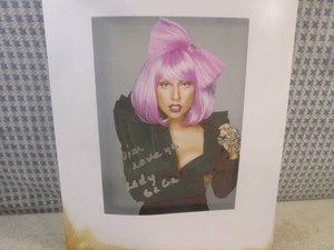 (CNTR) Signed Lady Ga Ga Photo