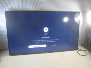 (BR3) Samsung 43 TV - Powers On - No Stand