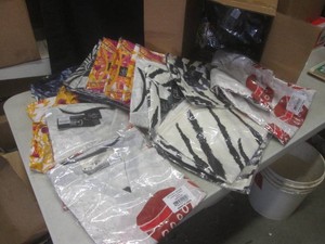 (BR3) Assorted New with Tags Clothes Looks Like All Tops