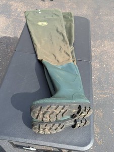 Pro Line Green Hip Waders  Fishing Boots  Size 8  Hunting & Outdoor