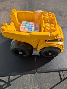 Mega Bloks CAT Ride-On Dump Truck with Sidewalk Chalk