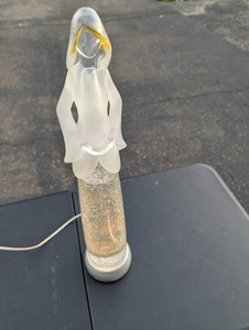 Lighted Angel Glitter Water Lamp